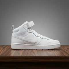 Size 4 – Nike Court Borough Mid 2 GS ‚Triple White‘ (CD7782-100)