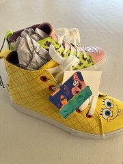 Nickelodeon Spongebob & Patrick High top shoes NEW size 5 MSRP $59.99