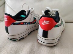 Nike Air Force 1 sz 2.5y Low White Hyper Crayon blue black red CU4634-100