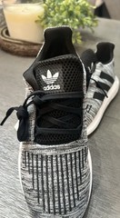 adidas Swift Run „Raw Gold“ Kid Athletic Sneakers Raw Gold/Black/White CQ2117