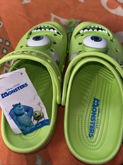 Crocs Monsters Inc Mike Wazowski Clogs Green Kids Size J2 Disney Pixar New