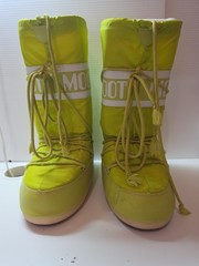 Moon Boot Green Unisex Snow Boot Water Resistant Mid-Calf Nylon (sz 7-8.5)
