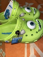 Crocs Monsters Inc Mike Wazowski Clogs Green Kids Size J2 Disney Pixar New