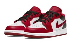 Jordan 1 Low Bulls GS Kids 553560-163 New Authentic