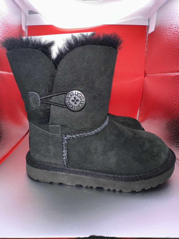 UGG TODDLER BAILEY BUTTON II – 1017400T Authentic Sz 12 shipped withbox boots
