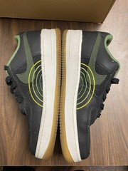 Nike Air Force 1 Low LV8 GS NY vs. NY