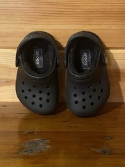 Crocs Slip On Lined Shoes – Toddler Size 4 Black w/ Fuzzy Liner C4 Super Cute