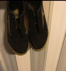 VANS x Harry Potter Old Skool (Golden Snitch) Kids Size 3.5 Used fairly used