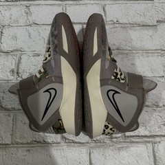 Nike Kyrie Infinity Mid Leopard Camo – DD0332-006 Unisex 2Y Basketball Shoes