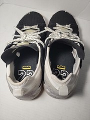 Size 6.5 (GS) – Nike LeBron 18 Low Black White Gum