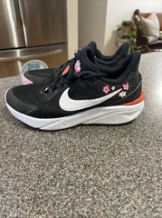 Nike Star Runner 4 Youth 5Y Road Running Shoes (no Insoles)
