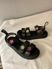 Doc Dr. Martens Kids Black Glitter Klaire J Sandals With Flowers Size 3