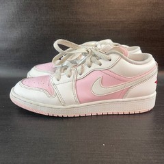 Air Jordan Retro 1 Low GS Kids size 4Y Pink White Red 553560-608 Sneakers