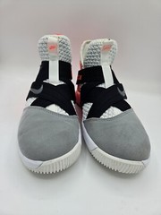 Nike Lebron Soldier XII 2018 US 5Y Red White Black Gray A02910-102 Women’s 7