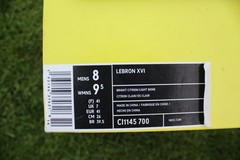 NIKE LeBron XVI Bright Citron/Light Bone Basketball Shoes PO/Great Cond Sz 8Men