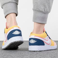 Jordan 1 Low SE Multi Canvas GS – DV1323-100 MT