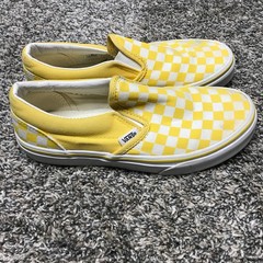 Vans Off The Wall Yellow/White Checker Pattern Youth Size: 4 Slide In Shoe