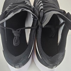 Nike Air Zoom Pegasus 37 GS Black White Running Shoes Youth Size 7Y Women’s 8.5