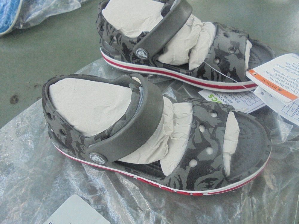 New Crocs Bayaband Printed Sandal Child’s 10 Slate grey