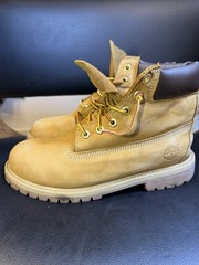 Timberland classic boots Junior Size 7M 12909 Mexico