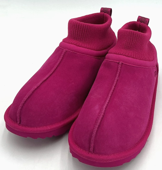 Ugg Classic Ultra Stretch Cuff Big Kid’s Size 6 Dark Peony Boots