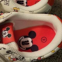 Disney Mickey Mouse Unisex Kids Low Top Hook & Loop Printed Sneakers Sz 2