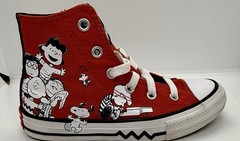 Converse Peanuts Chuck Taylor All Star Hi Tops Charlie Brown KIDS SIZE 13