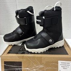 Chamonix Caden kid’s Snowboard Boots White/black Size 3K Box Damaged