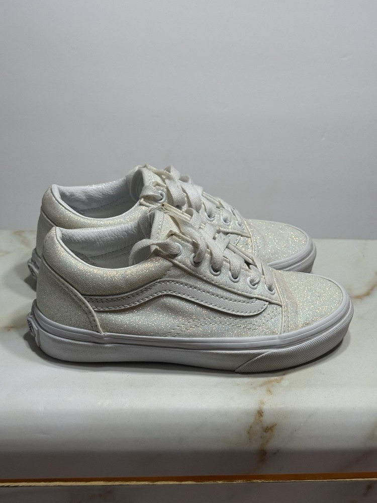 Vans White Glitter Old Skool Off The Wall Skater Shoes Sneakers Girl’s Sz 1.5