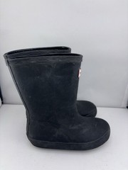 Hunter Kids First Classic Rain Boots in black Size 9 Us
