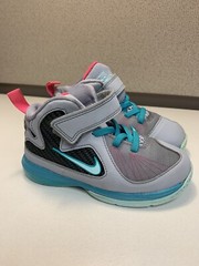 Nike Lebron 9 IX PS South Beach Childrens Sneakers Sz 8.5C Boys Girls 472665-006