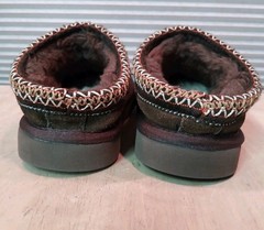 UGG Tasman II Slipper Cocoa Brown Suede Kids Sz 4 F1901D