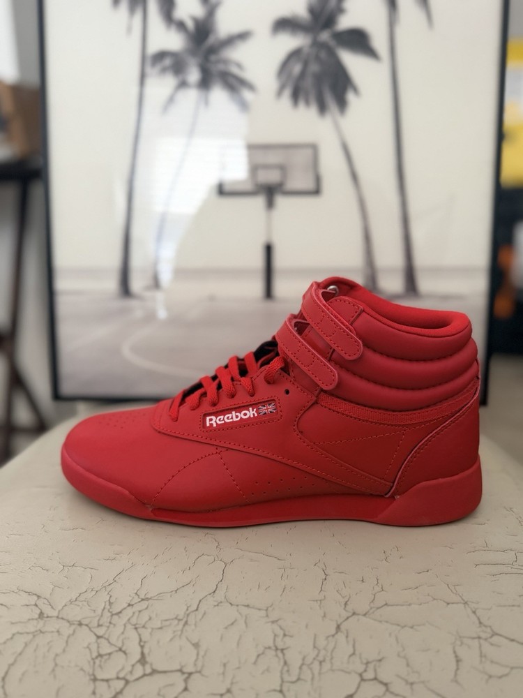 Reebok GW9516 Size 7 | Vector Red Retro Classic Freestyle High Youth Unisex