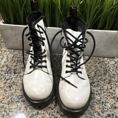Dr. Martens 1460 J White Leather Combat Boots Unisex Kids US 5 UK 3 EU 36