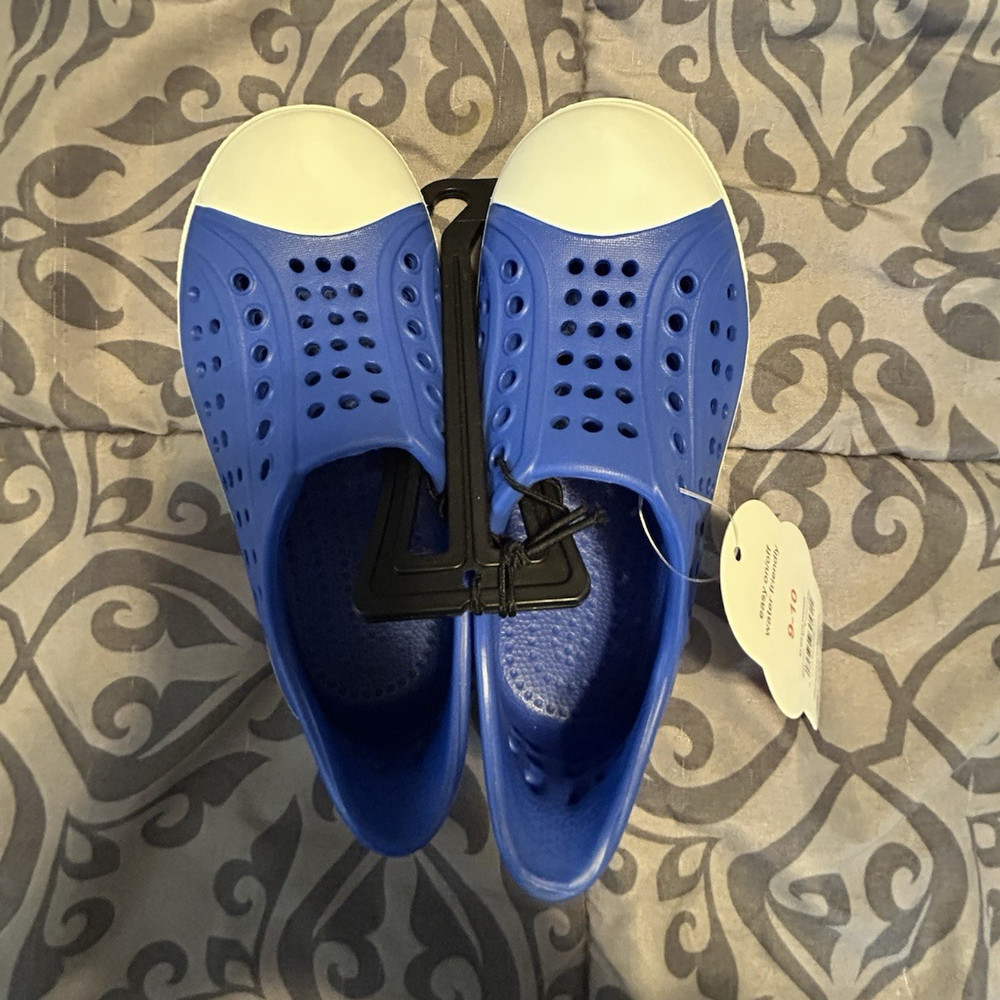 Unisex Kids Blue/White Slip-On Rubber Casual Shoes, Perforated, US 9-10