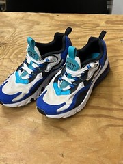NIKE AIR MAX 270 REACT WHITE BQ0103-105 4 YOUTH SNEAKER