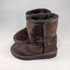 UGG Australia Kids Classic Short Boots Chocolate Brown Suede Shearling Size 8