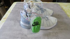 Sz 7Y – Nike LeBron 18 „Play for the Future“ ‚Blue Tint‘ CT4677-400
