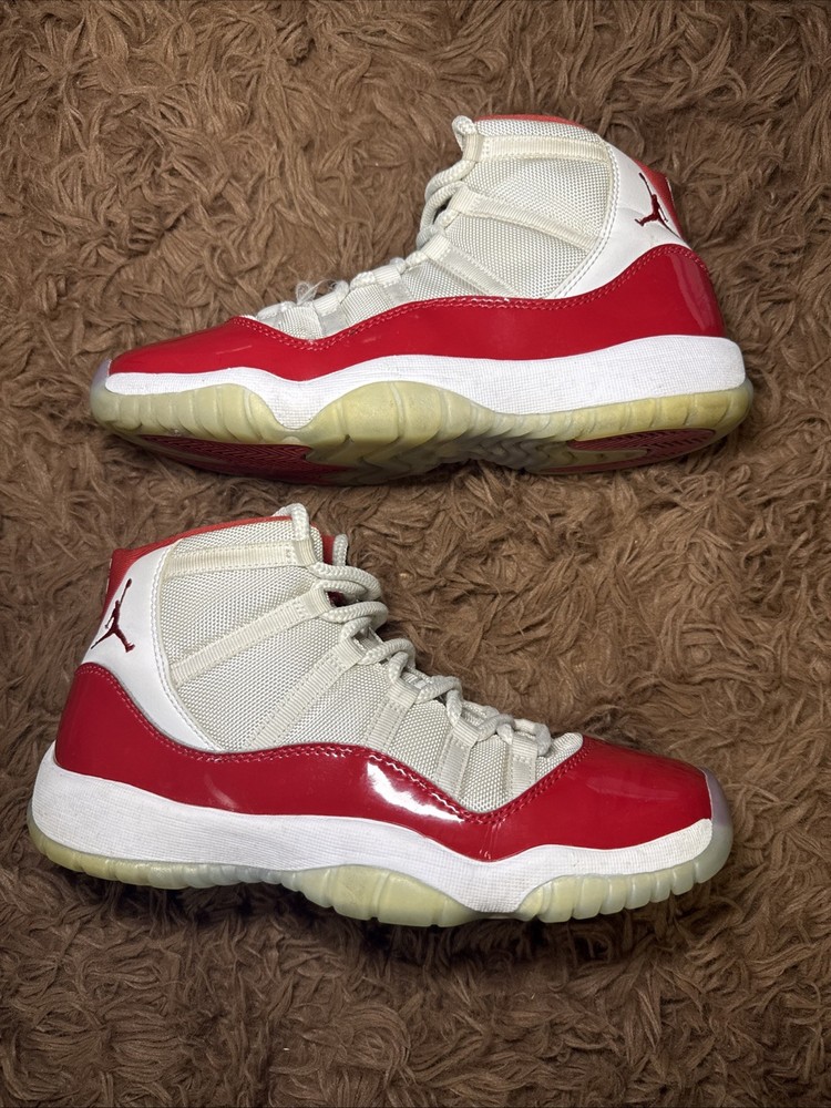 Jordan Air Jordan 11 Retro GS White/Red Mid Top Sneaker US 7Y