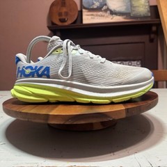 Hoka Clifton 9 Kids Size 6MD Grey Sneaker Shoes