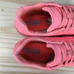 Skechers Uno Ice Shoes Youth 2.5 Platform Sneakers Lace Up Low Top Comfort Pink
