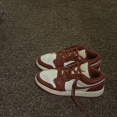 Jordan Air Jordan 1 Low Leather Low Top Lace-Up Sneaker Red/White Kids 4.5