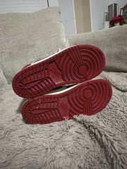 Size 1 (PS) – Jordan 1 Retro OG High Chicago Lost & Found