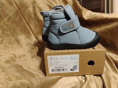 JAN & JULY TOASTIE DRY BOOTIES, SIZE 7 US. COLOR DUSTY BLUE