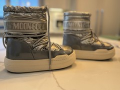 MOON BOOT Junior Park Boot Size 2