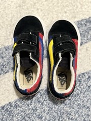 VANS Kids Low Top Hook & Loop Colorblock Sneaker Black/Red/Blue/Yellow 9