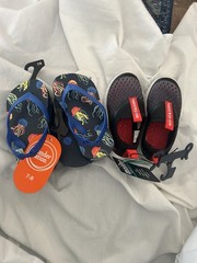 Black Water Shoes Kid Size 8 Plus Black Jellyfish Flip Flops Size 7-8