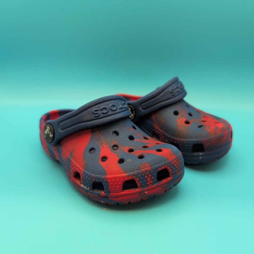 Crocs Kids’ Classic Marbled Tie-Dye Red and Blue Clog | Toddler Size C6 Used