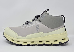 On Cloudhero Mid Waterproof Silver/Seedling Colorway Size 3.5 Youth Hiking NWB