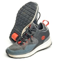 Heelys Piper Gray Black and Red Youth’s Size 3